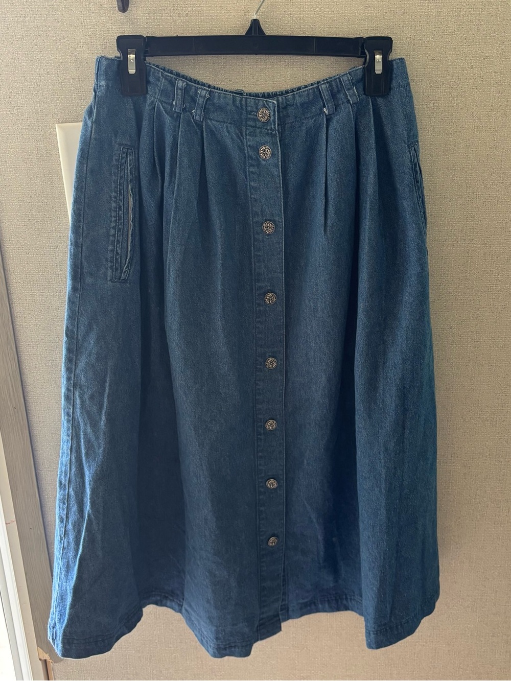 Napa Valley Classic Blue Denim Button-Front Women's Skirt